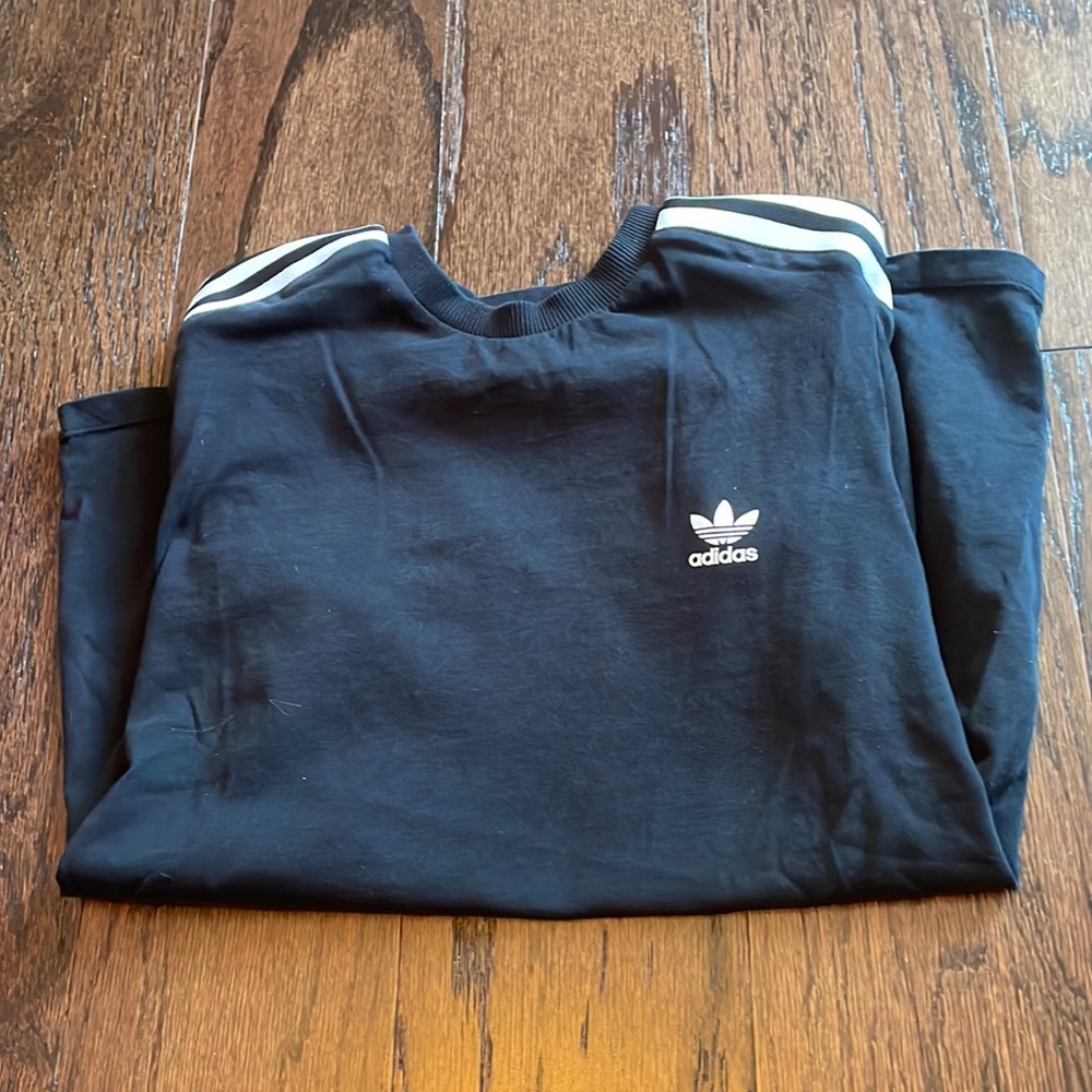 Adidas short sleeve